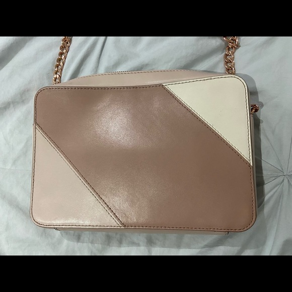 Michael Kors Crossbody - Picture 3 of 7